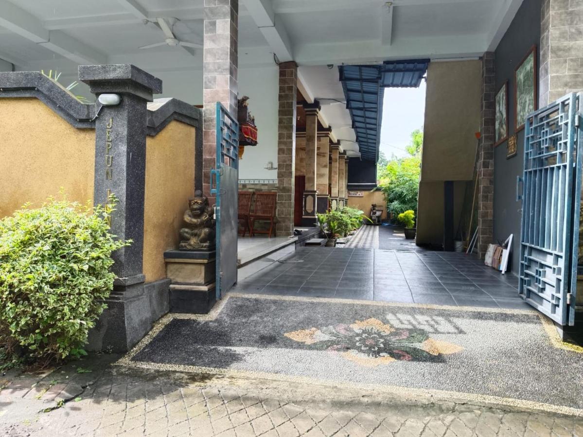 Jepun Inn Padangbai  Exterior photo